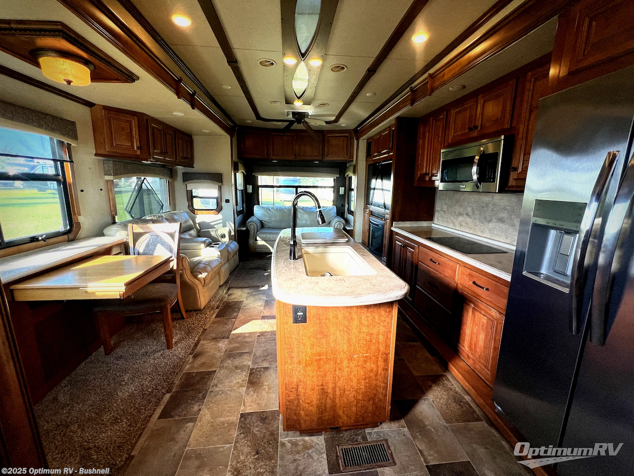 Used 2017 Heartland Landmark Newport available in Bushnell, Florida