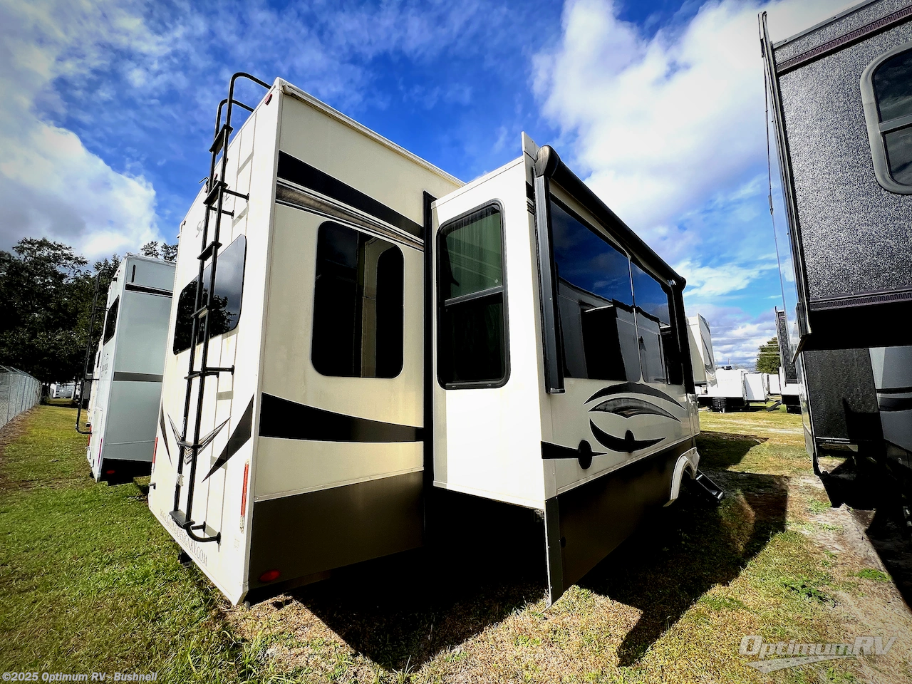 Contact us now about this 2021 Grand Design Solitude 373FB! 2021 Solitude 373FB by Grand Design from Optimum RV - Bushnell in Bushnell, Florida