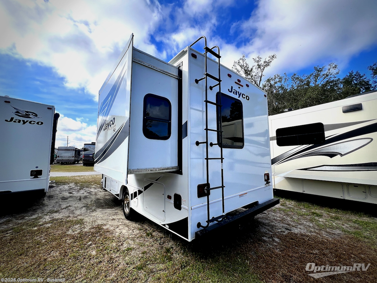 Call now about this 2024 Jayco Redhawk SE 22CF! 2024 Jayco Redhawk SE 22CF - Used Class C For Sale by Optimum RV - Bushnell in Bushnell, Florida features Slideout, Awning