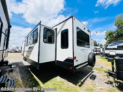 Contact us now about this 2022 Dutchmen Kodiak Ultimate 3221RLSL! 2022 Kodiak Ultimate 3221RLSL by Dutchmen from Optimum RV - Bushnell in Bushnell, Florida