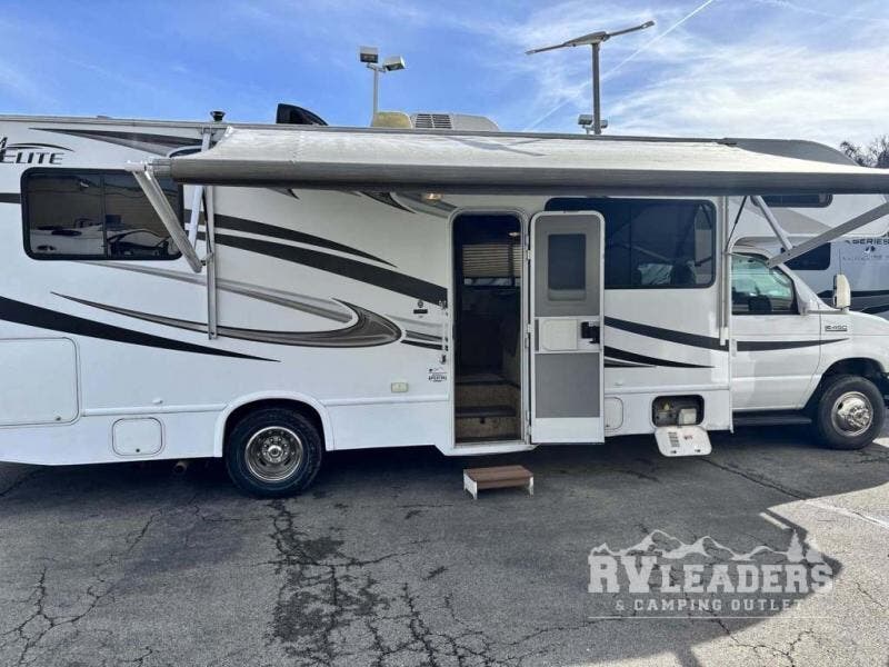 Contact us now about this 2012 Thor Motor Coach Freedom Elite 28U! 2012 Freedom Elite 28U by Thor Motor Coach from RV Leaders & Camping Outlet in Adamsburg, Pennsylvania