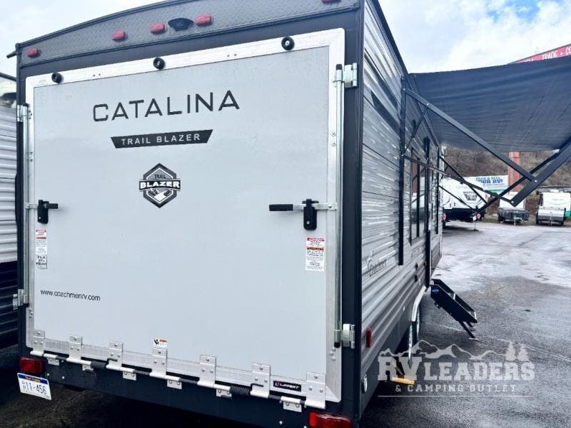 Used 2024 Coachmen Catalina Trail Blazer 26TH available in Adamsburg, Pennsylvania