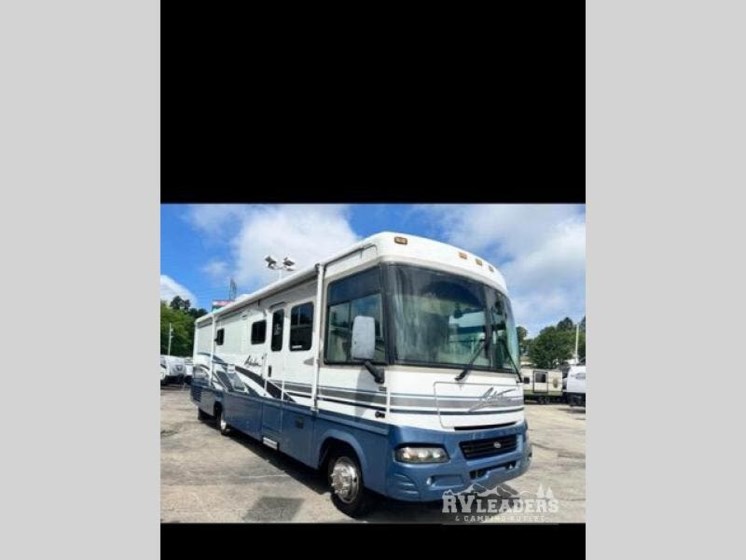 Email now about this 2003 Winnebago Adventurer / Workhorse Chassis 33V! Used 2003 Winnebago Adventurer / Workhorse Chassis 33V available in Adamsburg, Pennsylvania