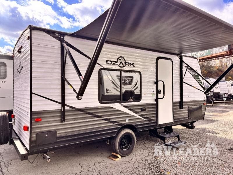 Contact us now about this 2022 Forest River Ozark 1660FQ! 2022 Ozark 1660FQ by Forest River from RV Leaders & Camping Outlet in Adamsburg, Pennsylvania