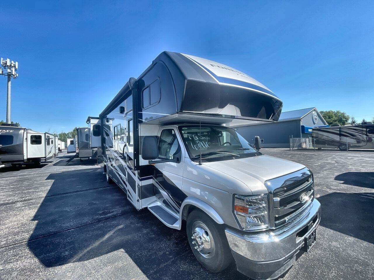 Call now about this 2026 Forest River Forester 3011DS! 2026 Forest River Forester 3011DS - New Class C For Sale by Blue Compass RV Midland in Midland, Michigan