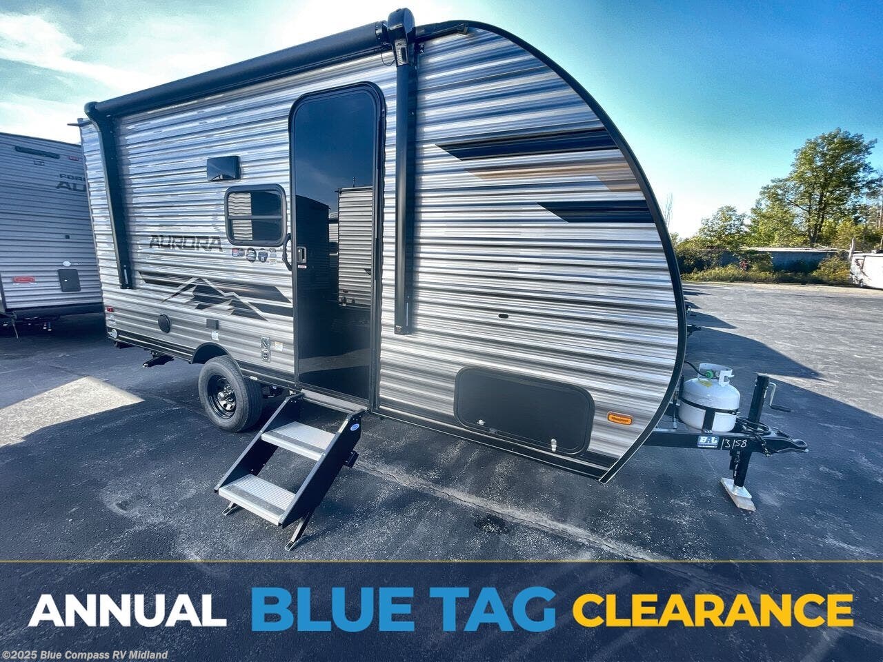 Email now about this 2026 Forest River Aurora Light 16BHX! New 2026 Forest River Aurora Light 16BHX available in Midland, Michigan