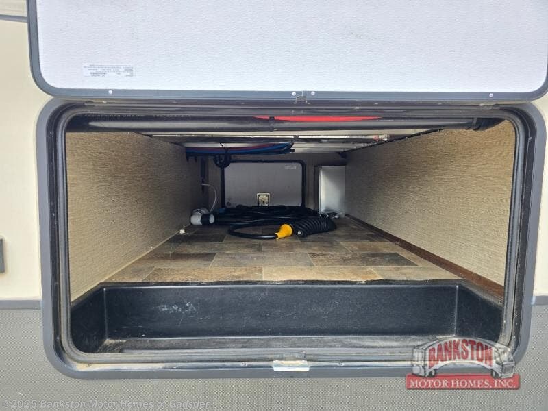 Contact us now about this 2017 Keystone Sprinter 357FWLFT! 2017 Sprinter 357FWLFT by Keystone from Bankston Motor Homes of Gadsden in Attalla, Alabama