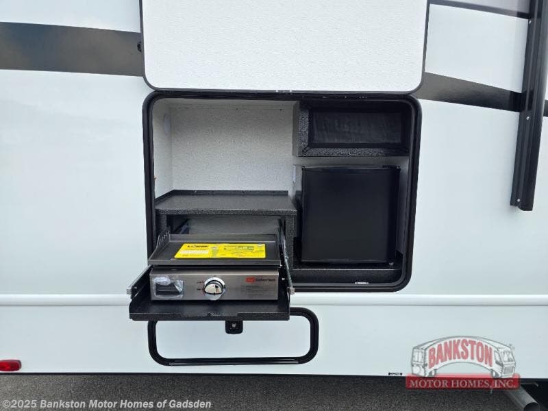 New 2026 East to West Entrada 2950OK available in Attalla, Alabama