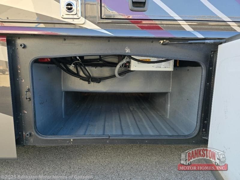 Contact us now about this 2022 Fleetwood Pace Arrow 36U! 2022 Pace Arrow 36U by Fleetwood from Bankston Motor Homes of Gadsden in Attalla, Alabama