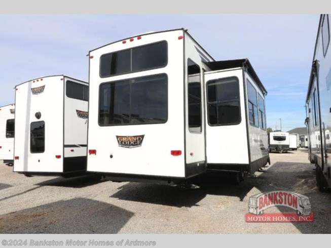 2024 Wildwood Grand Lodge 42DL by Forest River from Bankston Motor Homes of Ardmore in Ardmore, Tennessee