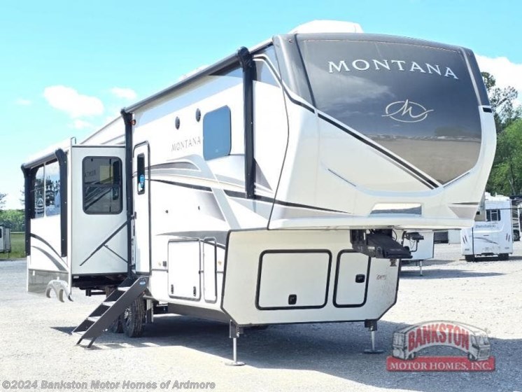 New 2024 Keystone Montana 3123RL available in Ardmore, Tennessee
