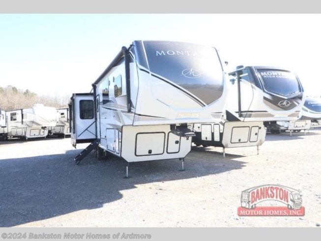 New 2024 Keystone Montana 3231CK available in Ardmore, Tennessee