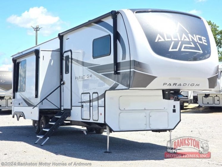 New 2024 Alliance RV Paradigm 395DS available in Ardmore, Tennessee
