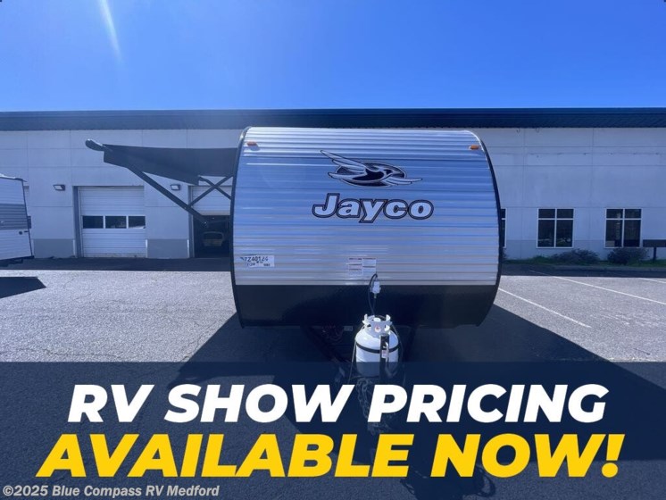 Email now about this 2025 Jayco Jay Flight SLX 170FQW! New 2025 Jayco Jay Flight SLX 170FQW available in Medford, Oregon