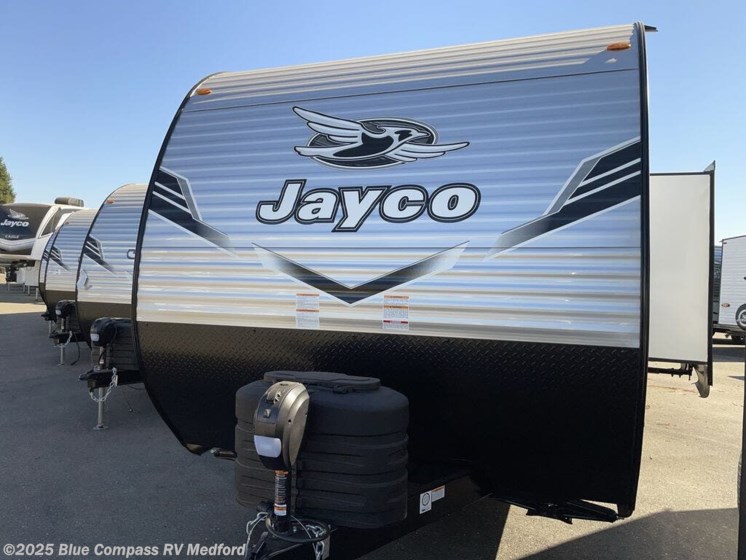 Email now about this 2025 Jayco Jay Flight SLX 262RLSW! New 2025 Jayco Jay Flight SLX 262RLSW available in Medford, Oregon