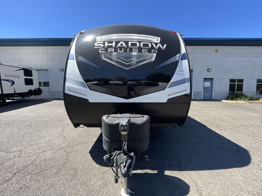 Used 2021 Cruiser RV Shadow Cruiser 225RBS available in Medford, Oregon