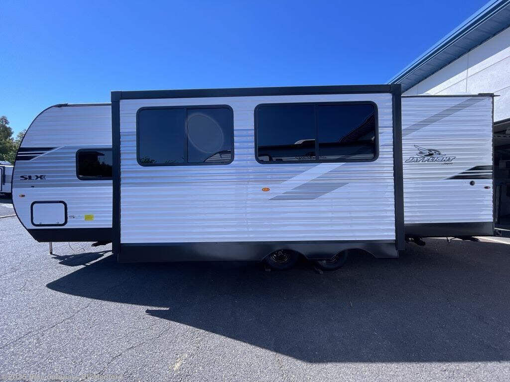 Email now about this 2026 Jayco Jay Flight SLX 261BHSW! New 2026 Jayco Jay Flight SLX 261BHSW available in Medford, Oregon