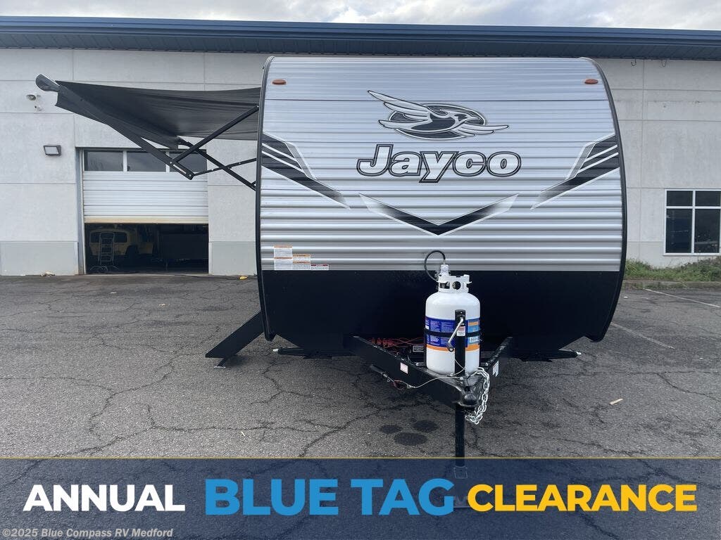 Email now about this 2026 Jayco Jay Flight SLX 175BHW! New 2026 Jayco Jay Flight SLX 175BHW available in Medford, Oregon
