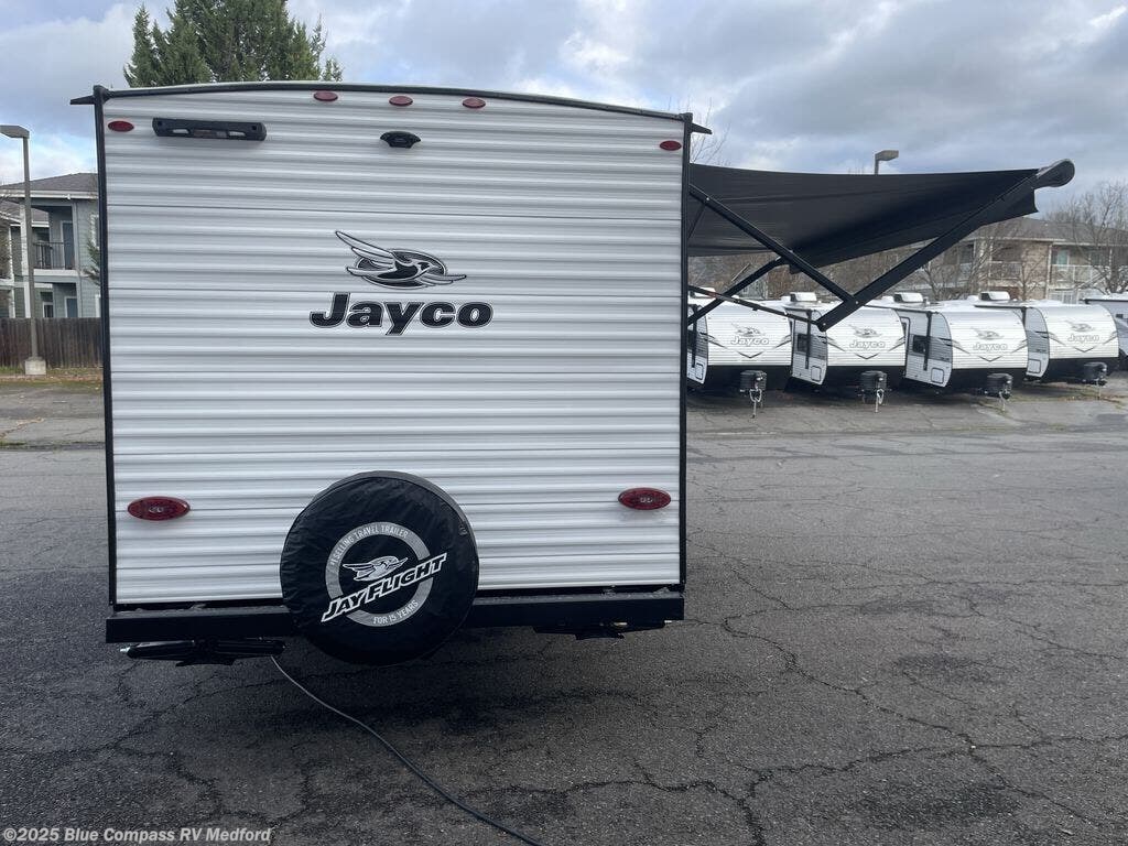 New 2026 Jayco Jay Flight SLX 175BHW available in Medford, Oregon