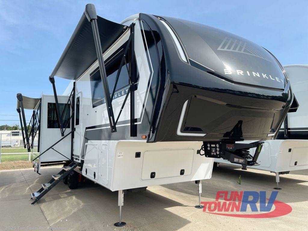 Email now about this 2026 Brinkley RV Model Z 2900! New 2026 Brinkley RV Model Z 2900 available in Wharton, Texas