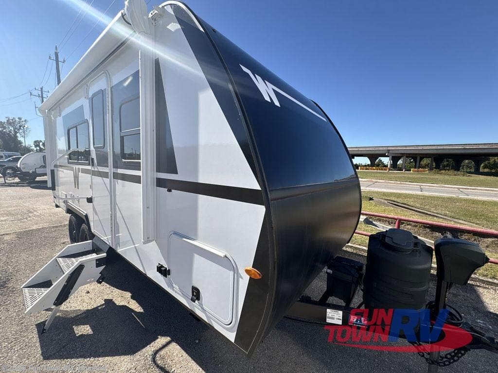 Contact us now about this 2026 Winnebago Micro Minnie 2108TB! 2026 Micro Minnie 2108TB by Winnebago from Fun Town RV - Houston in Wharton, Texas