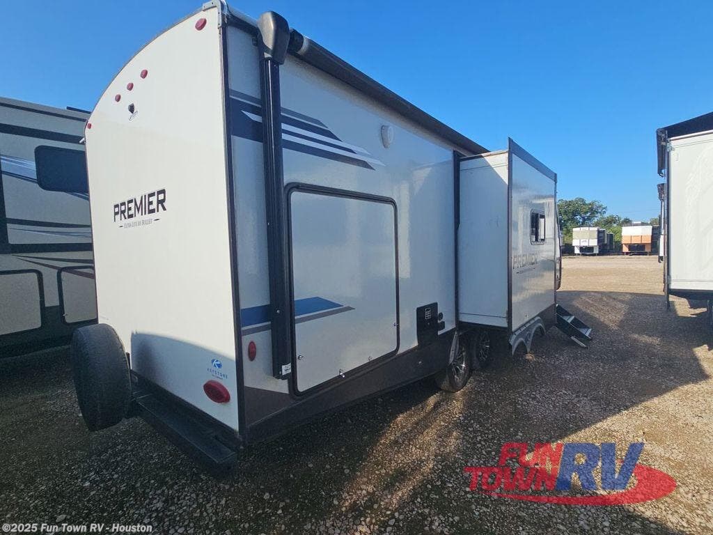 Used 2022 Keystone Bullet 26RBPR available in Wharton, Texas