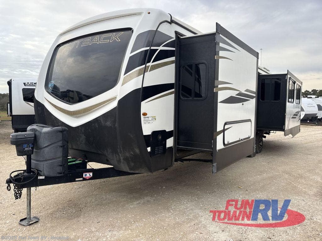 Used 2022 Keystone Outback 332ML available in Wharton, Texas