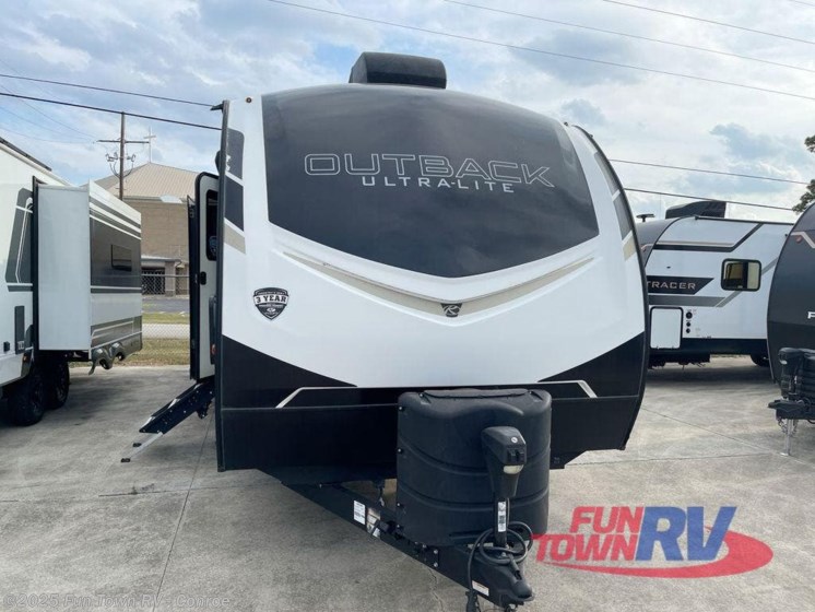 Email now about this 2021 Keystone Outback Ultra Lite 292URL! Used 2021 Keystone Outback Ultra Lite 292URL available in Conroe, Texas
