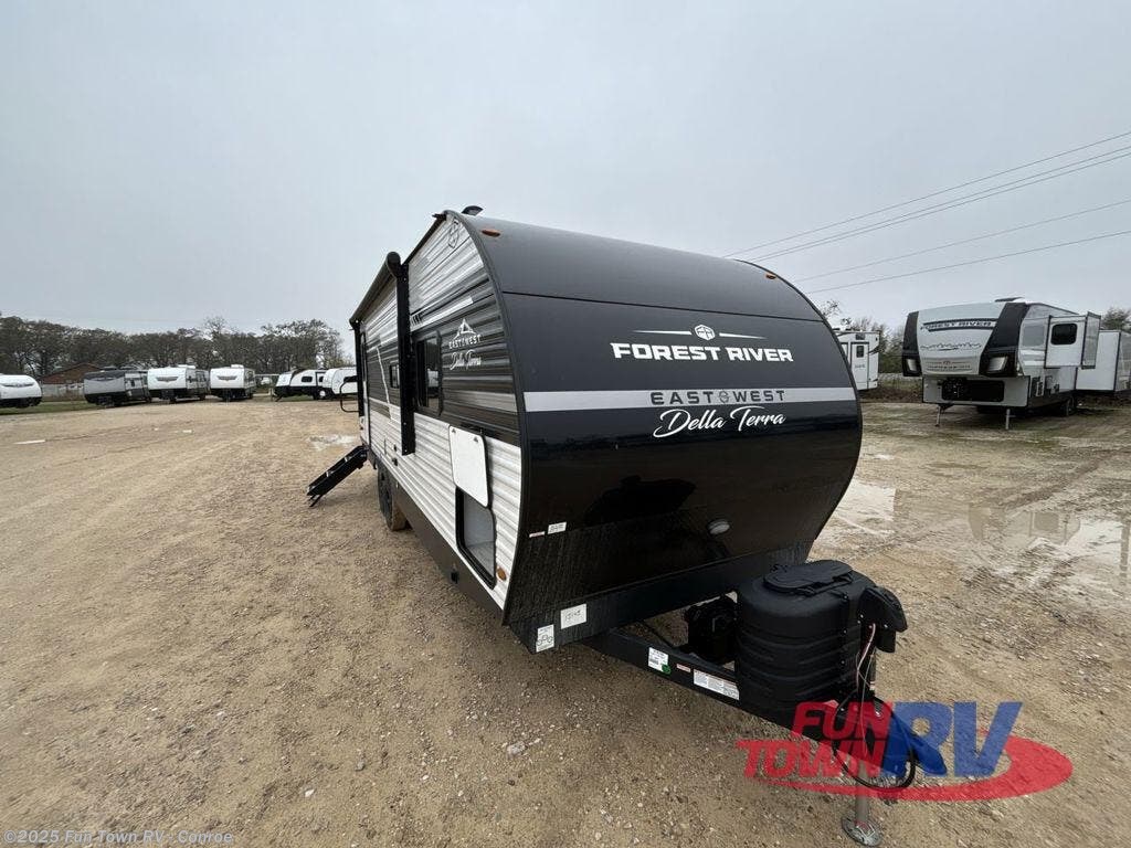 Email now about this 2025 East to West Della Terra 261RB! New 2025 East to West Della Terra 261RB available in Conroe, Texas