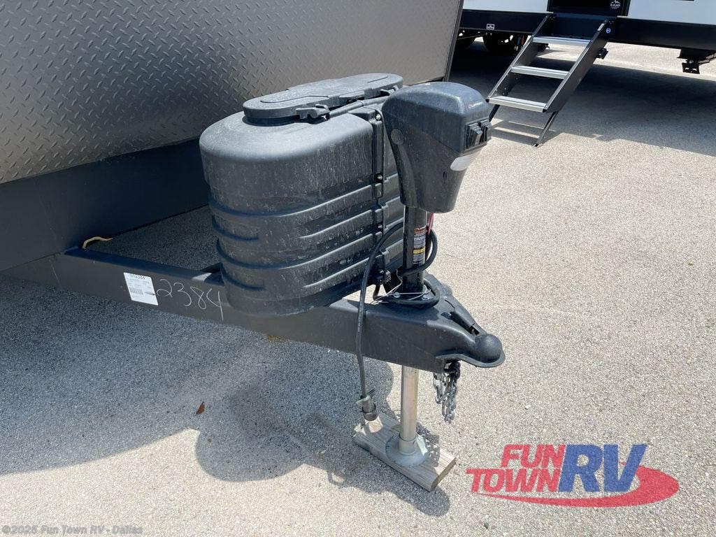 New 2025 Prime Time LaCrosse 3450FB available in Rockwall, Texas