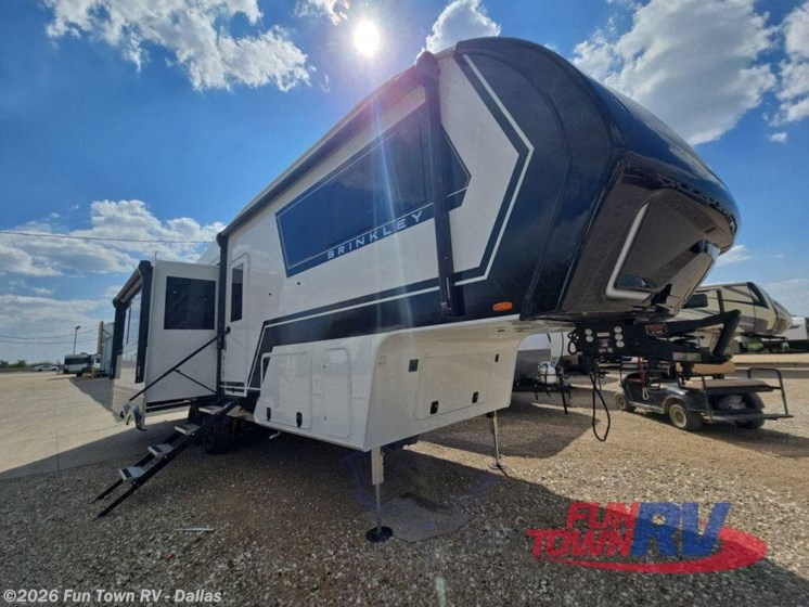 Email now about this 2026 Brinkley RV Model Z 2900! New 2026 Brinkley RV Model Z 2900 available in Rockwall, Texas