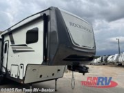 Contact us now about this 2026 Forest River Rockwood Signature R331RL! 2026 Rockwood Signature R331RL by Forest River from Fun Town RV - Denton in Denton, Texas