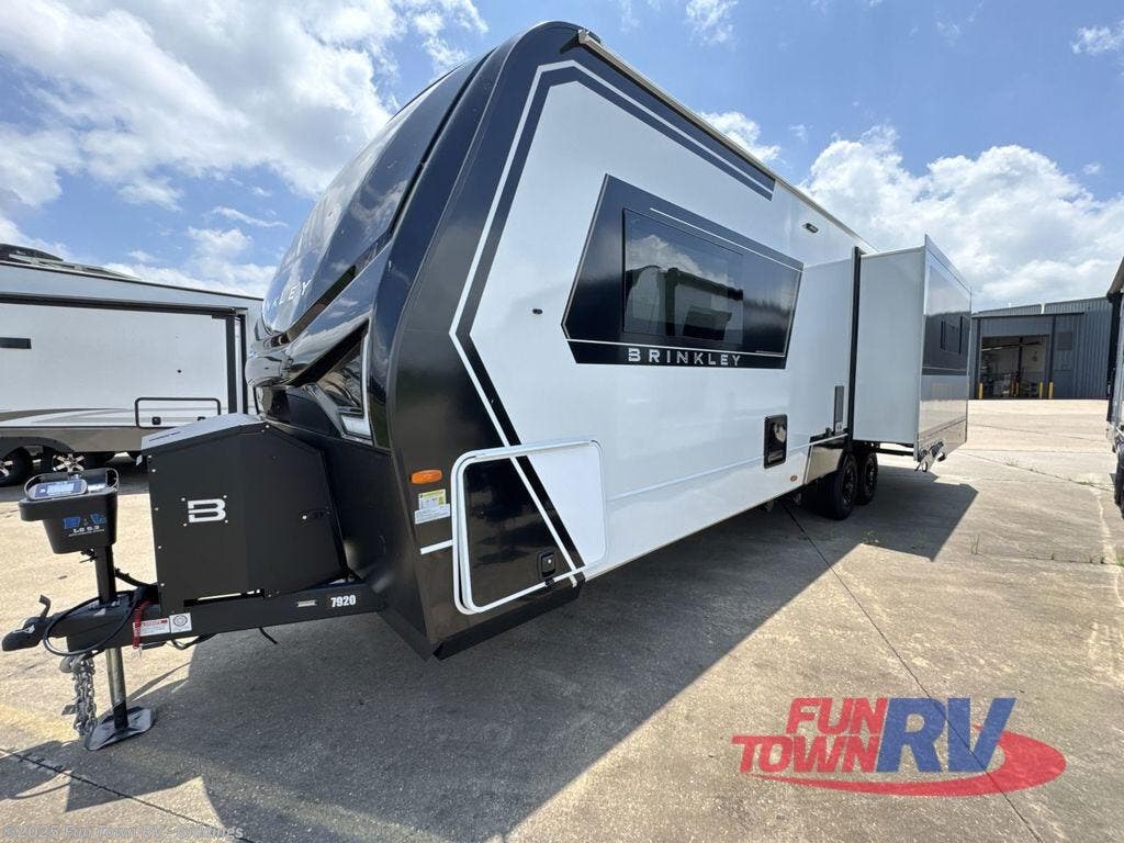 Contact us now about this 2026 Brinkley RV Model Z AIR 297! 2026 Model Z AIR 297 by Brinkley RV from Fun Town RV - Giddings in Giddings, Texas