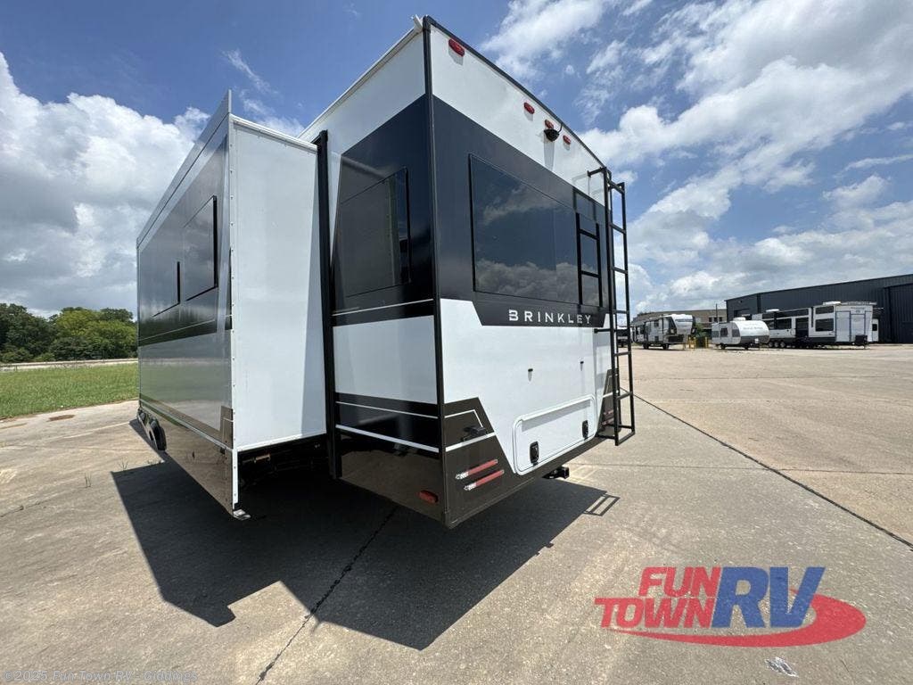 New 2026 Brinkley RV Model Z AIR 297 available in Giddings, Texas