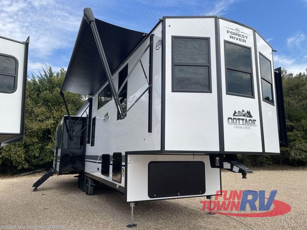 Email now about this 2026 Forest River Cedar Creek Cottage Fifth Wheels 412FWC! New 2026 Forest River Cedar Creek Cottage Fifth Wheels 412FWC available in Giddings, Texas