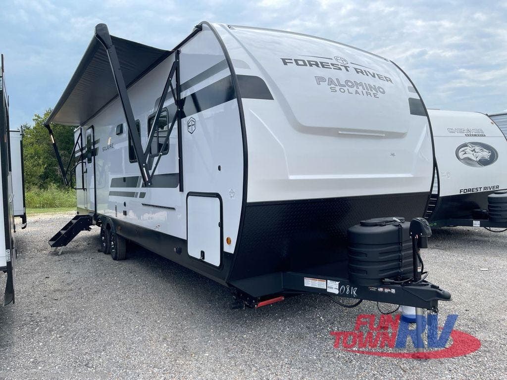 Email now about this 2026 Forest River Solaire 2580RBSS! New 2026 Forest River Solaire 2580RBSS available in Giddings, Texas
