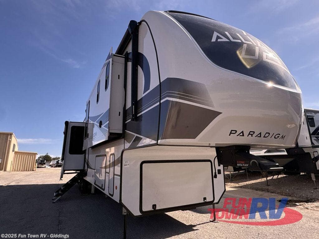 Email now about this 2024 Alliance RV Paradigm 382RK! Used 2024 Alliance RV Paradigm 382RK available in Giddings, Texas