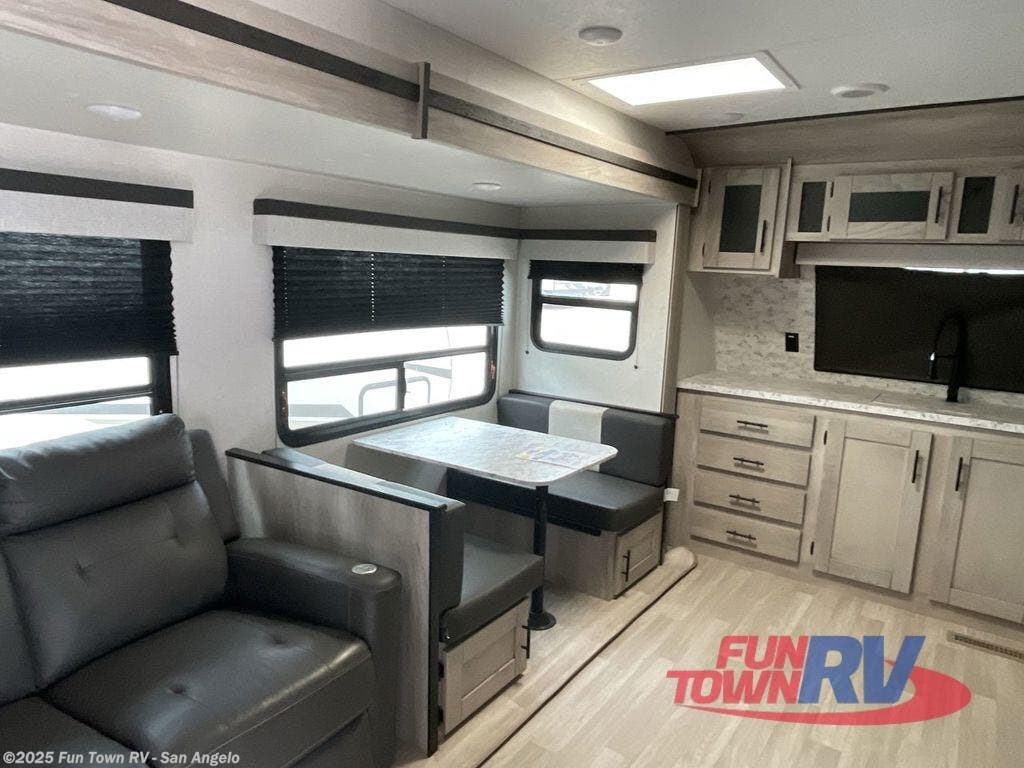 Used 2024 K-Z Connect C282FKK available in San Angelo, Texas