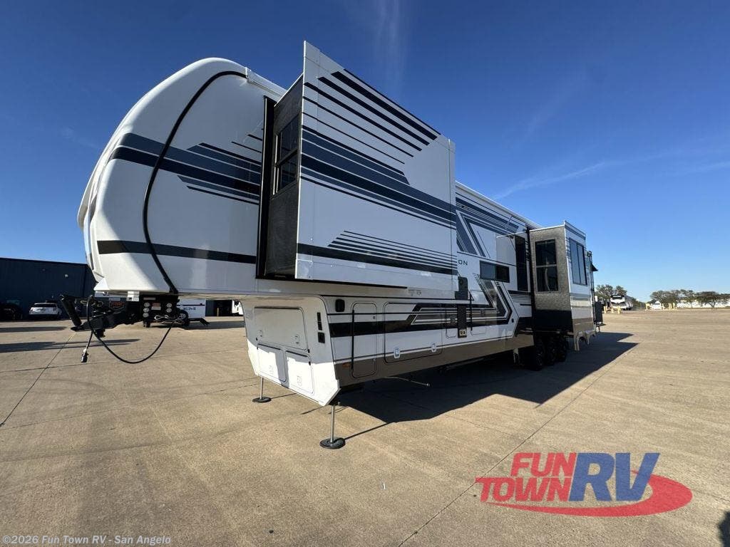 New 2026 Keystone Fuzion 442 available in San Angelo, Texas