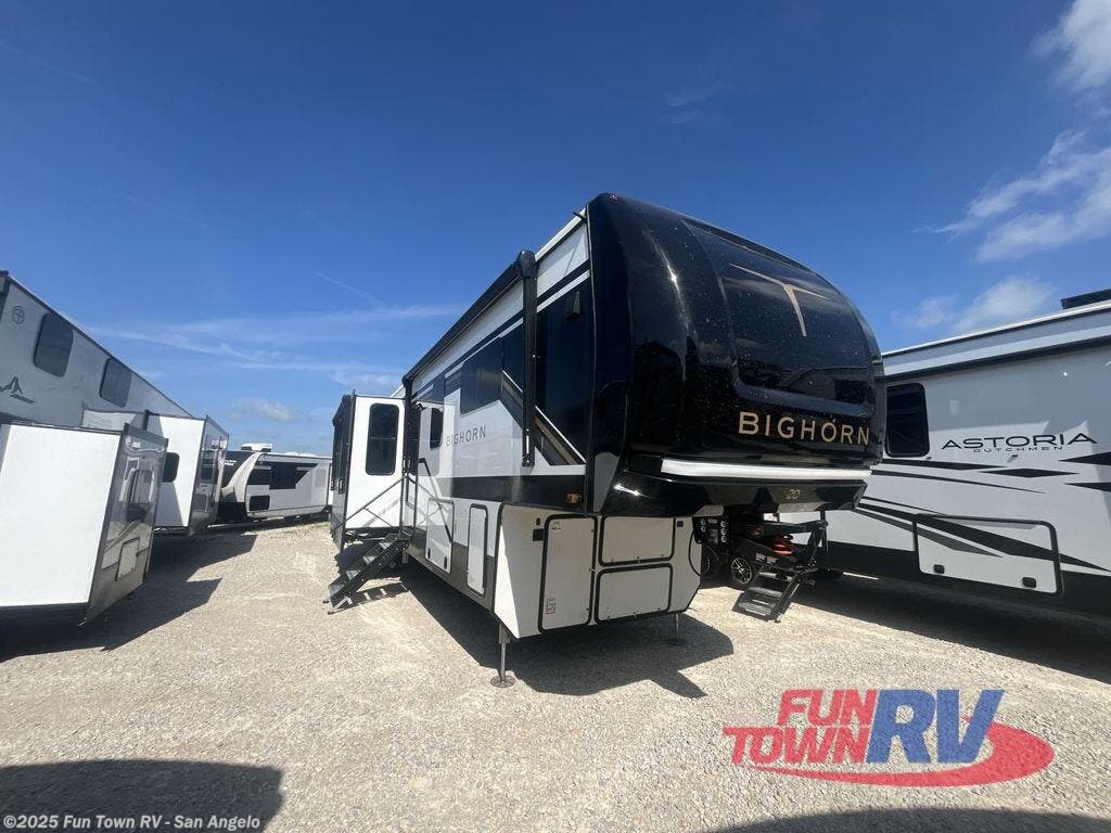 Email now about this 2025 Heartland Bighorn 392DS! New 2025 Heartland Bighorn 392DS available in San Angelo, Texas