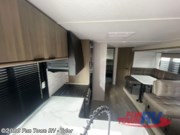 Contact us now about this 2026 Forest River Salem Cruise Lite 273QBXL! 2026 Salem Cruise Lite 273QBXL by Forest River from Fun Town RV - Tyler in Mineola, Texas