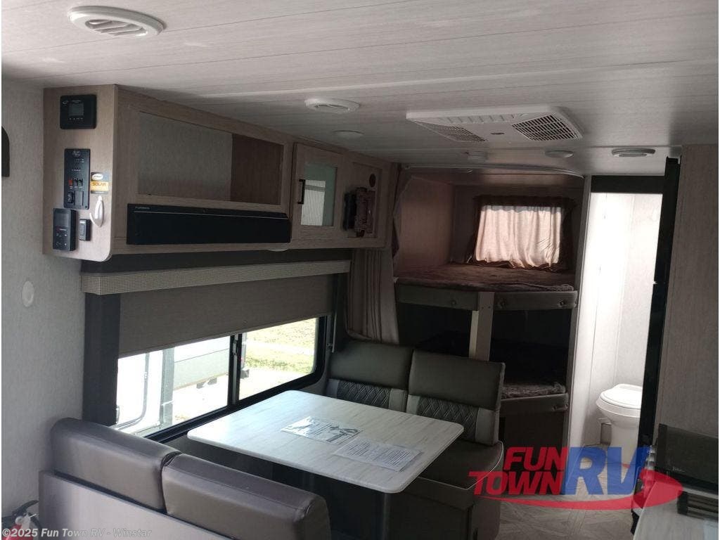 Used 2024 Forest River Wildwood X-Lite 261BHXL available in Thackerville, Oklahoma