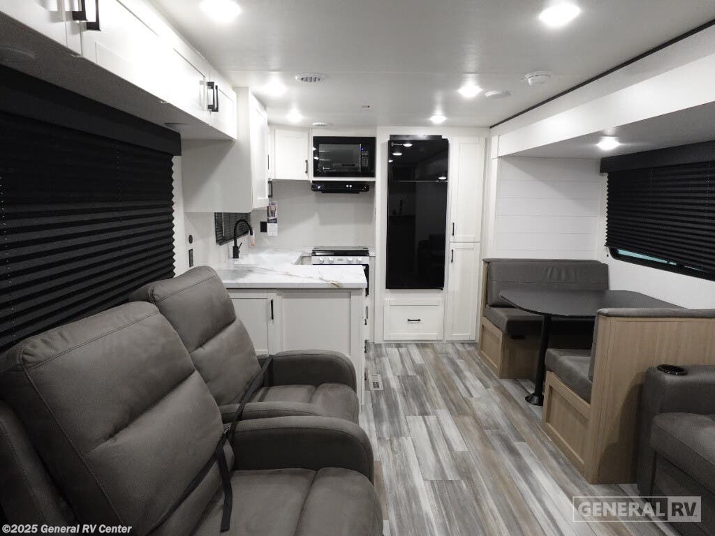 Contact us now about this 2026 Jayco Flight 290RKS! 2026 Flight 290RKS by Jayco from General RV Center in Clarkston, Michigan