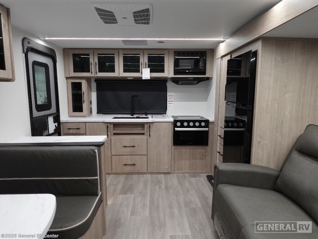 Call now about this 2026 Grand Design Imagine 23LDE! 2026 Grand Design Imagine 23LDE - New Travel Trailer For Sale by General RV Center in Clarkston, Michigan
