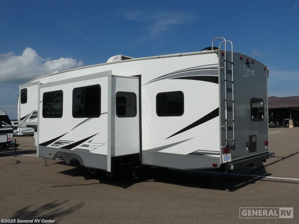 Used 2021 Highland Ridge Open Range 292BH-2S available in Clarkston, Michigan