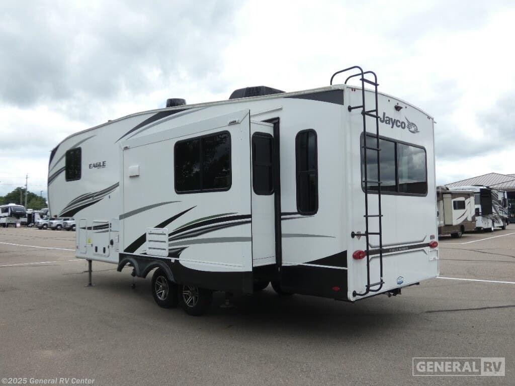 Used 2023 Jayco Eagle 27RL-2S available in Clarkston, Michigan