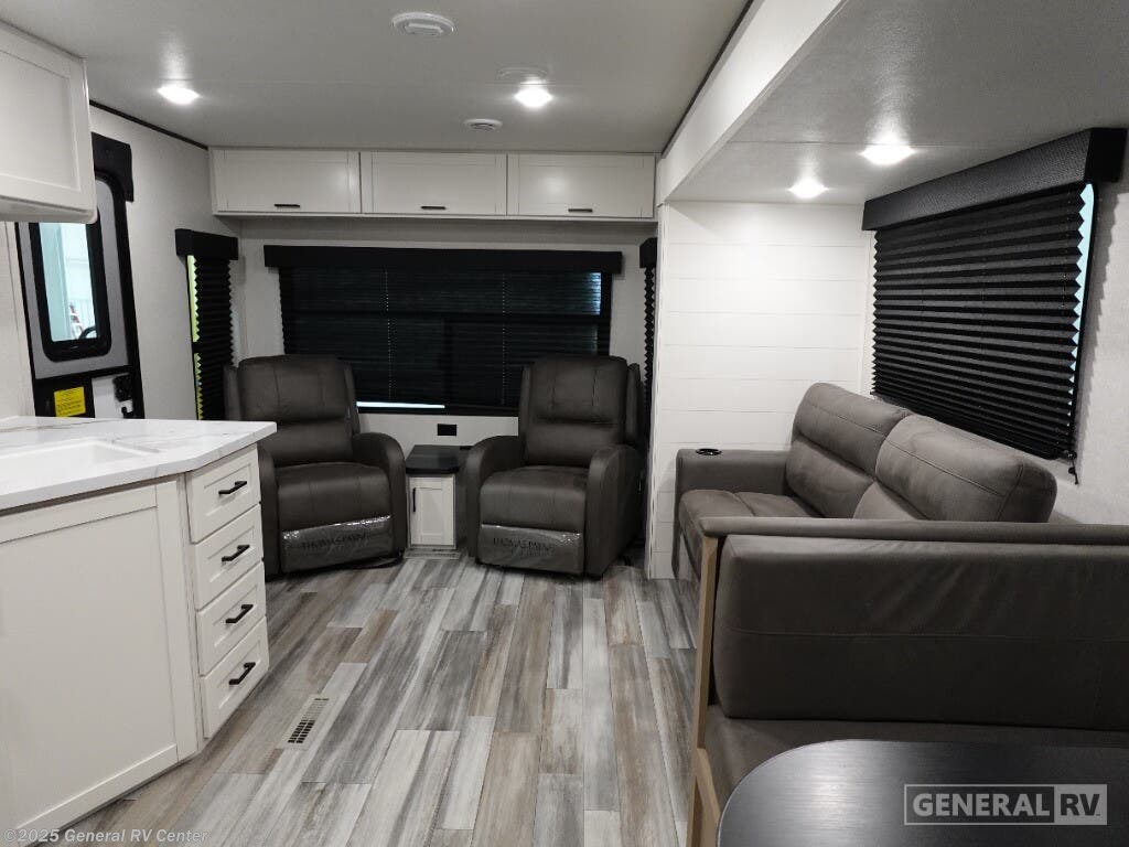 Contact us now about this 2026 Jayco Flight 262RLS! 2026 Flight 262RLS by Jayco from General RV Center in Clarkston, Michigan