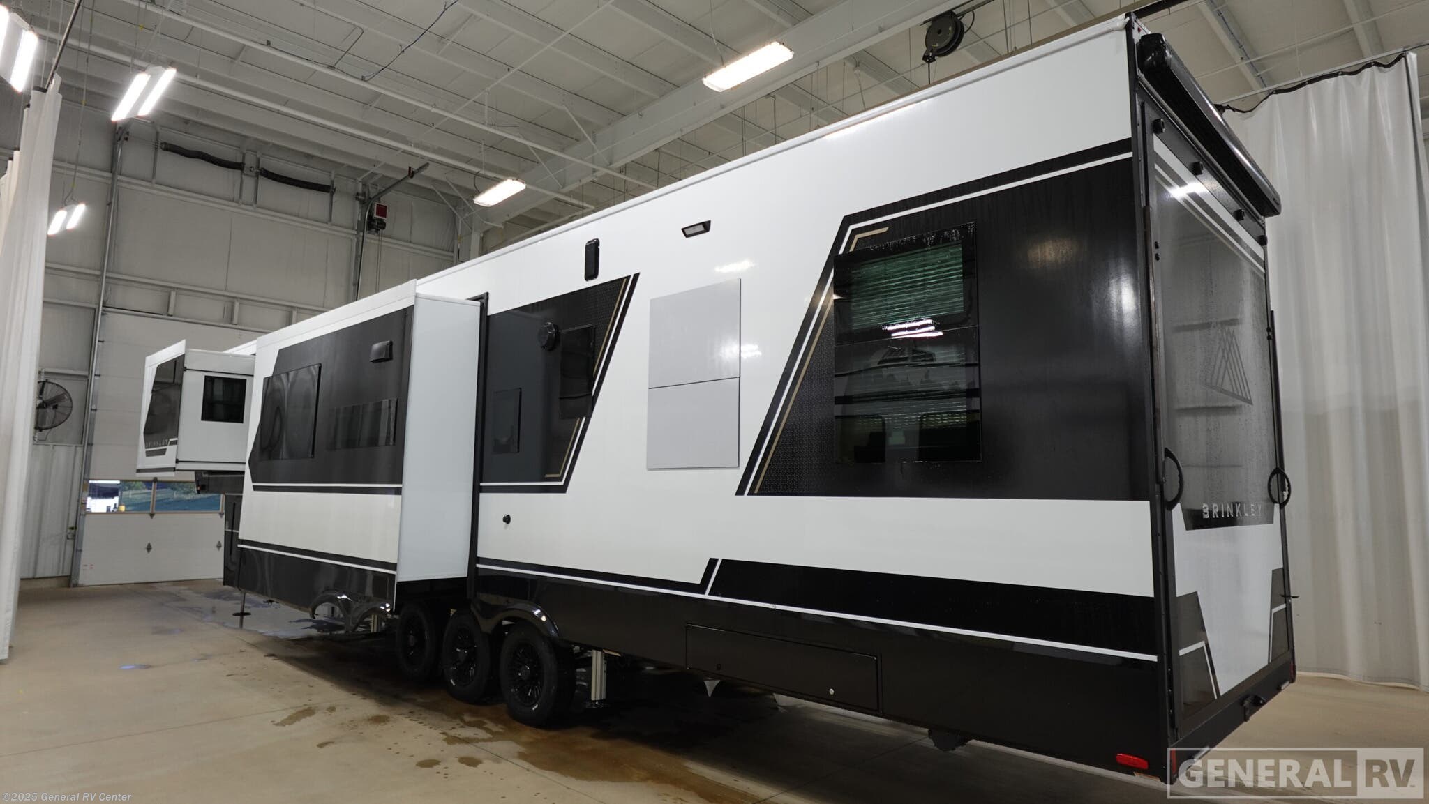 Contact us now about this 2026 Brinkley RV Model G 3950! 2026 Model G 3950 by Brinkley RV from General RV Center in Clarkston, Michigan