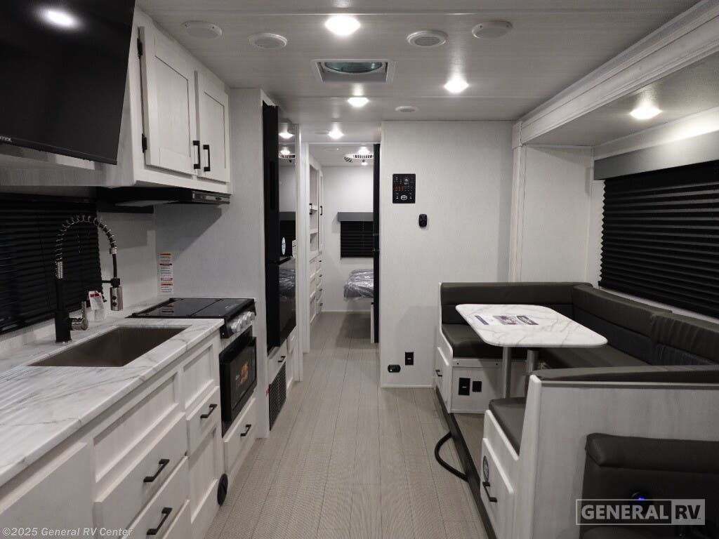 Call now about this 2026 East to West Entrada 2950OK! 2026 East to West Entrada 2950OK - New Class C For Sale by General RV Center in Clarkston, Michigan