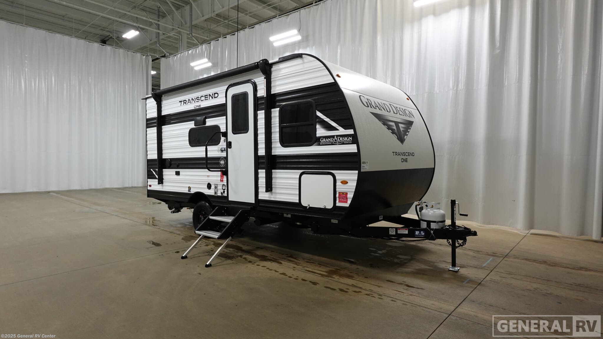 Email now about this 2026 Grand Design Transcend One 151BH! New 2026 Grand Design Transcend One 151BH available in Clarkston, Michigan